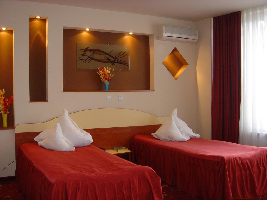 Hotel Kleyn Konstanca Zewnętrze zdjęcie